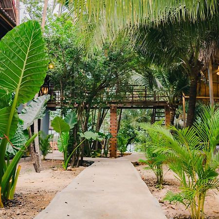 Banyan Tree Hostel Kampot Ngoại thất bức ảnh