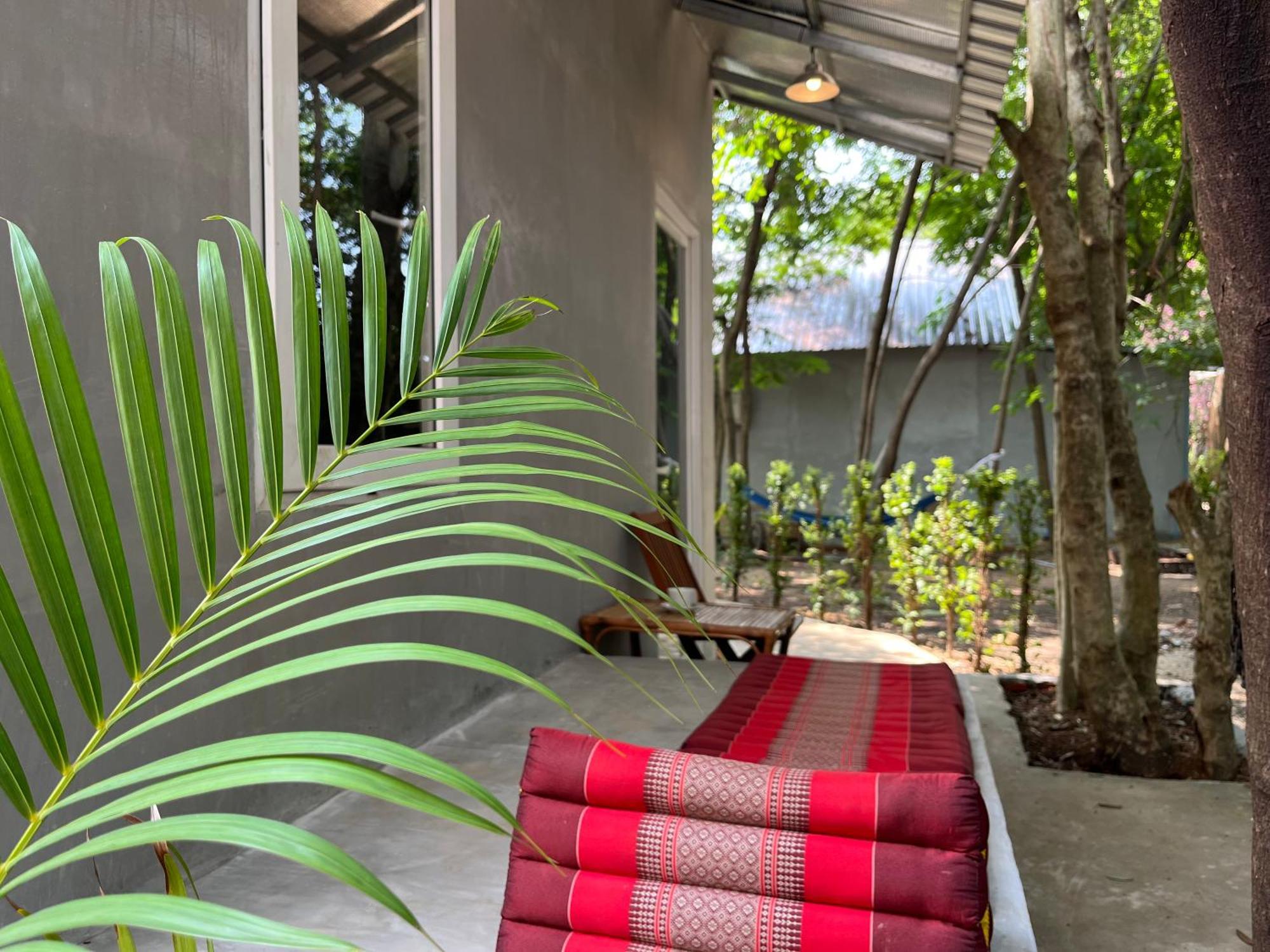 Banyan Tree Hostel Kampot Ngoại thất bức ảnh